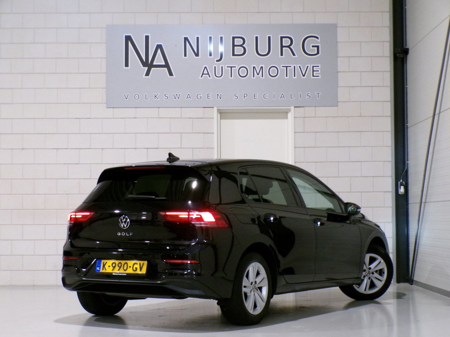 Volkswagen Golf 1.5 TSI Style Apple-Carplay Stoelverwarming Parkeersensoren Android-Auto Bluetooth Navigatie Adaptive-cruise DAB+