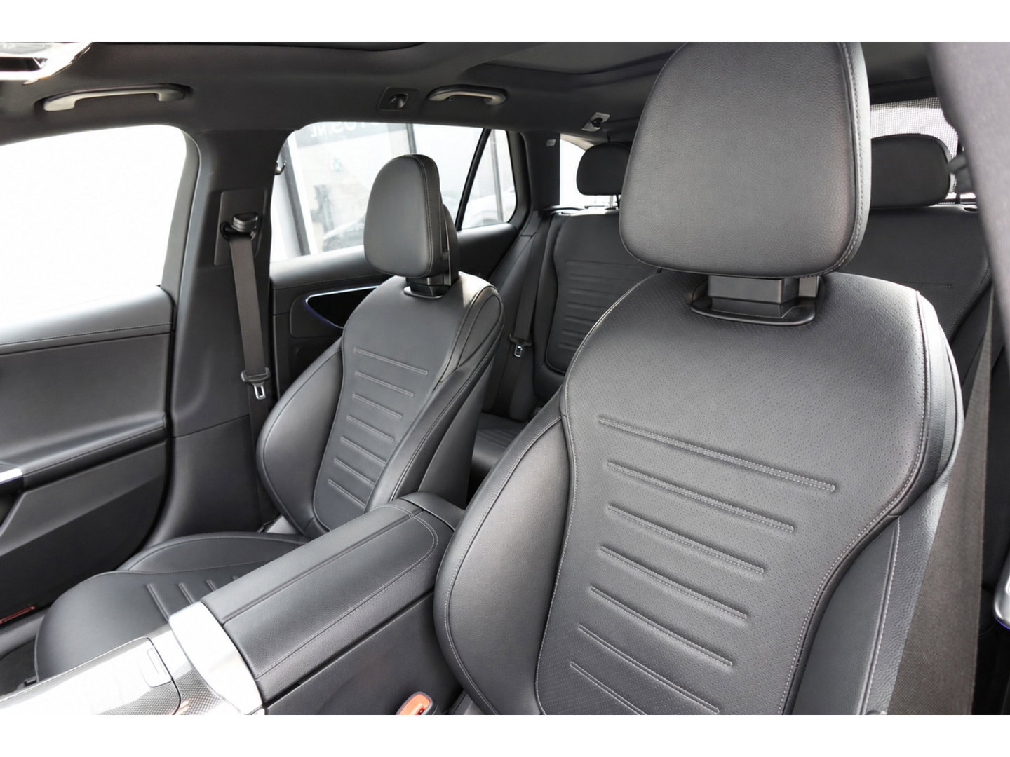 Mercedes-Benz C-Klasse Estate 300 e AMG Line PANO KEYLESS 360