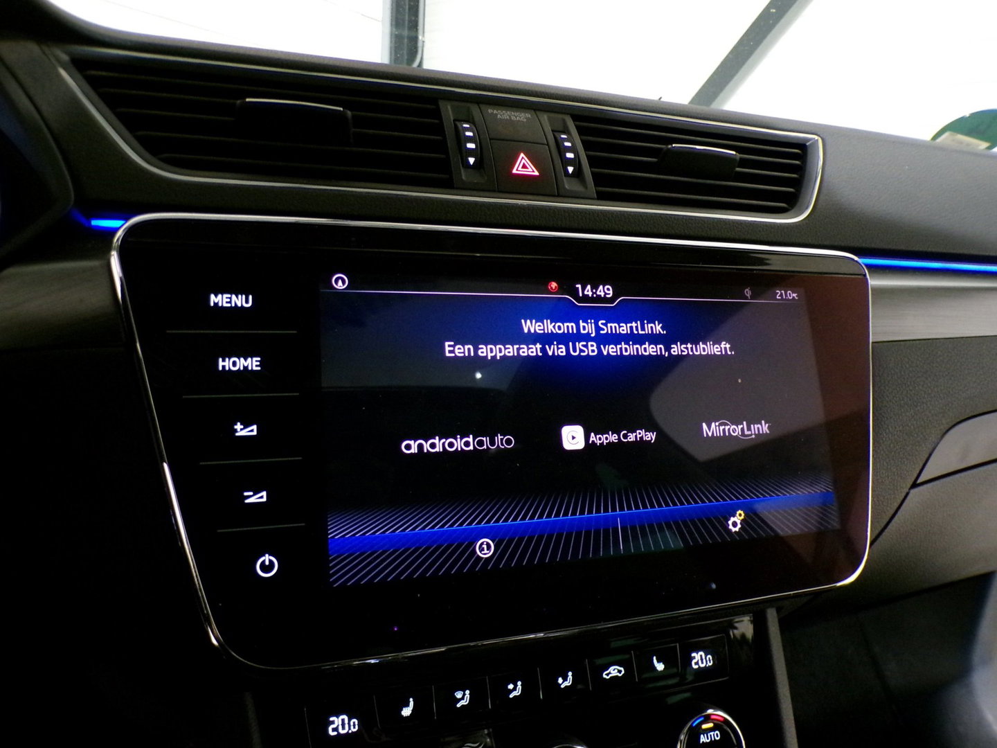 Škoda Superb Combi 1.5 TSI ACT Sportline Business Pano Apple-Carplay Leer Trekhaak Stoelverwarming Android-Auto Memory-seat DAB+