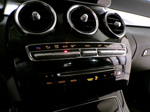 Mercedes-Benz C-Klasse 180 CDI Lease Edition "Origineel NL!" Navigatie Bluetooth Cruise Parkeersensoren Led-koplampen