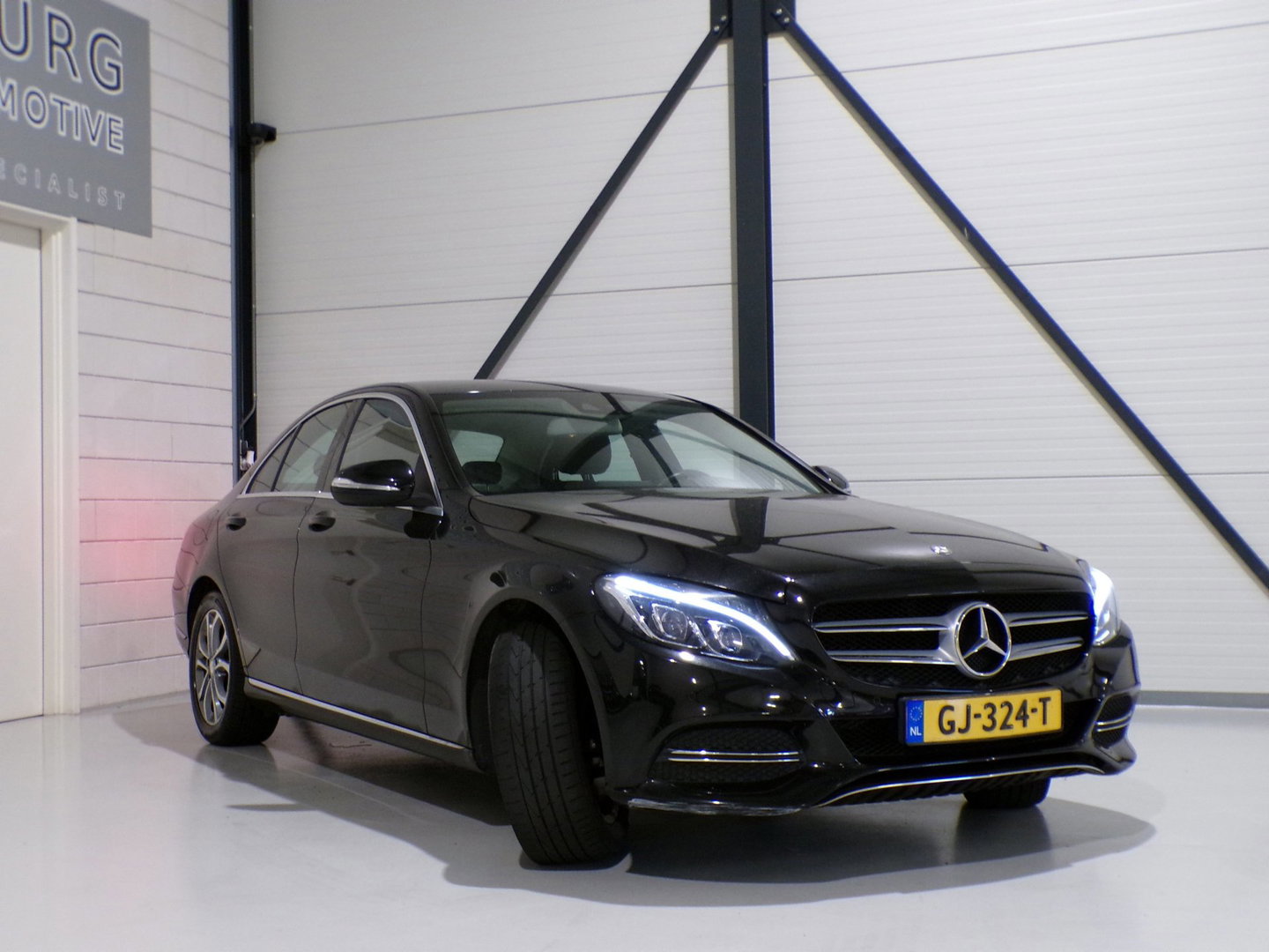 Mercedes-Benz C-Klasse 180 CDI Lease Edition "Origineel NL!" Navigatie Bluetooth Cruise Parkeersensoren Led-koplampen