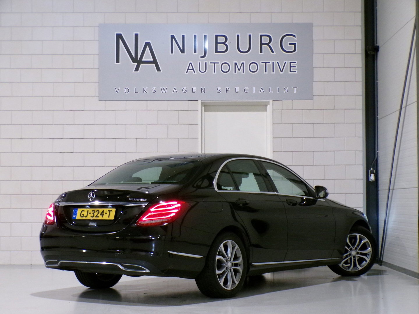 Mercedes-Benz C-Klasse 180 CDI Lease Edition "Origineel NL!" Navigatie Bluetooth Cruise Parkeersensoren Led-koplampen