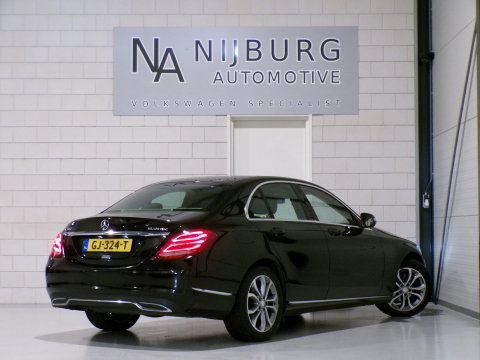 Mercedes-Benz C-Klasse 180 CDI Lease Edition "Origineel NL!" Navigatie Bluetooth Cruise Parkeersensoren Led-koplampen