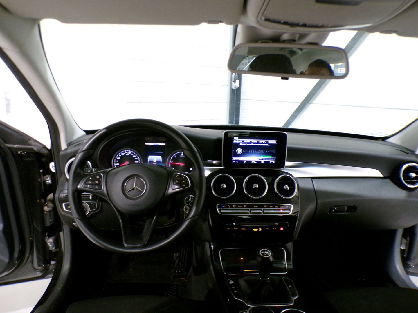 Mercedes-Benz C-Klasse 180 CDI Lease Edition "Origineel NL!" Navigatie Bluetooth Cruise Parkeersensoren Led-koplampen