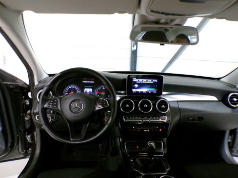 Mercedes-Benz C-Klasse 180 CDI Lease Edition "Origineel NL!" Navigatie Bluetooth Cruise Parkeersensoren Led-koplampen