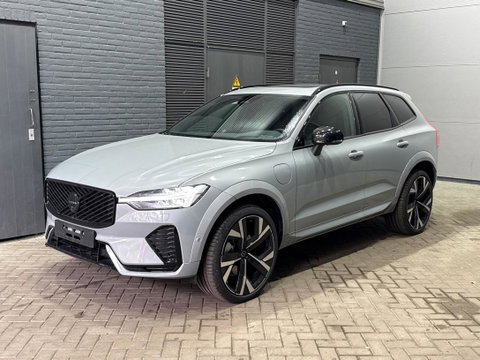 Volvo XC60 T6 Ultra Black Edition | 22 Inch | Bowers&Wilkins | Luchtvering | Trekhaak | 360° Camera | Stoelventilatie | Head-Up