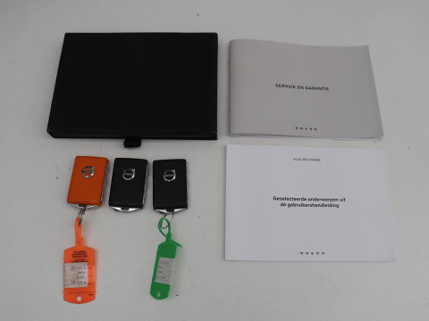 Volvo XC40 Recharge P8 AWD R-Design