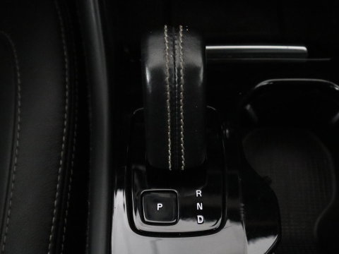 Volvo XC40 Recharge P8 AWD R-Design