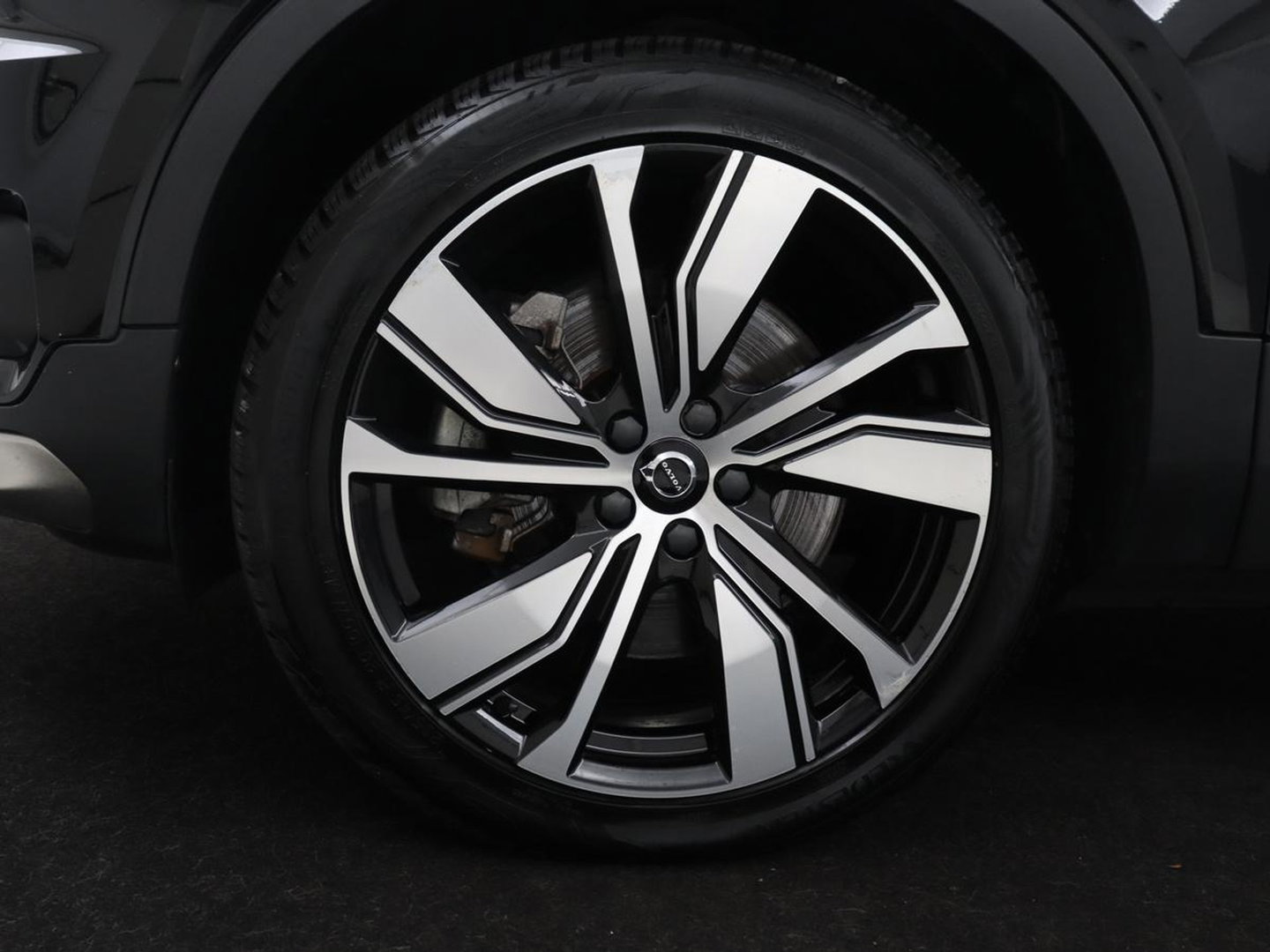 Volvo XC40 Recharge P8 AWD R-Design