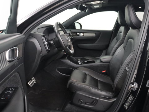 Volvo XC40 Recharge P8 AWD R-Design