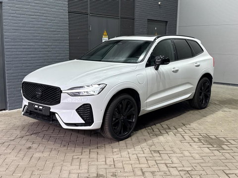 Volvo XC60 T8 Plus Black Edition | Harman/Kardon | Panoramadak | 360° Camera | Head-Up | BLIS | Stuurverwarming | 21 Inch | ACC