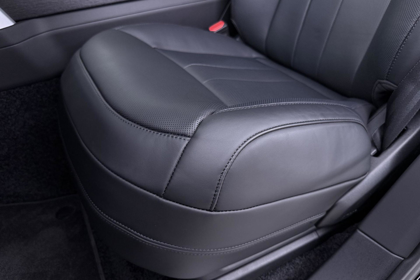 Land Rover Range Rover 3.0 P550e HSE | 23 Inch SV-Bespoke | Meridian 3D | Shadow Exterior Pack | Massage | 360° Camera