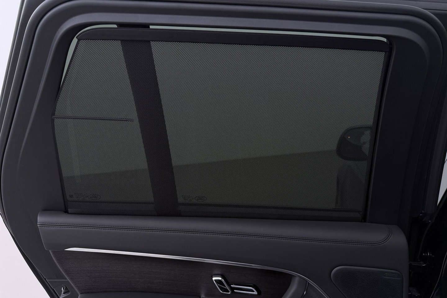Land Rover Range Rover 3.0 P550e HSE | 23 Inch SV-Bespoke | Meridian 3D | Shadow Exterior Pack | Massage | 360° Camera