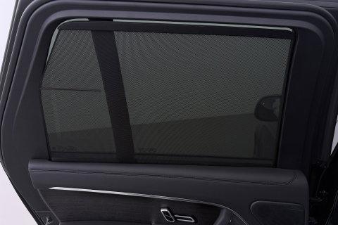 Land Rover Range Rover 3.0 P550e HSE | 23 Inch SV-Bespoke | Meridian 3D | Shadow Exterior Pack | Massage | 360° Camera