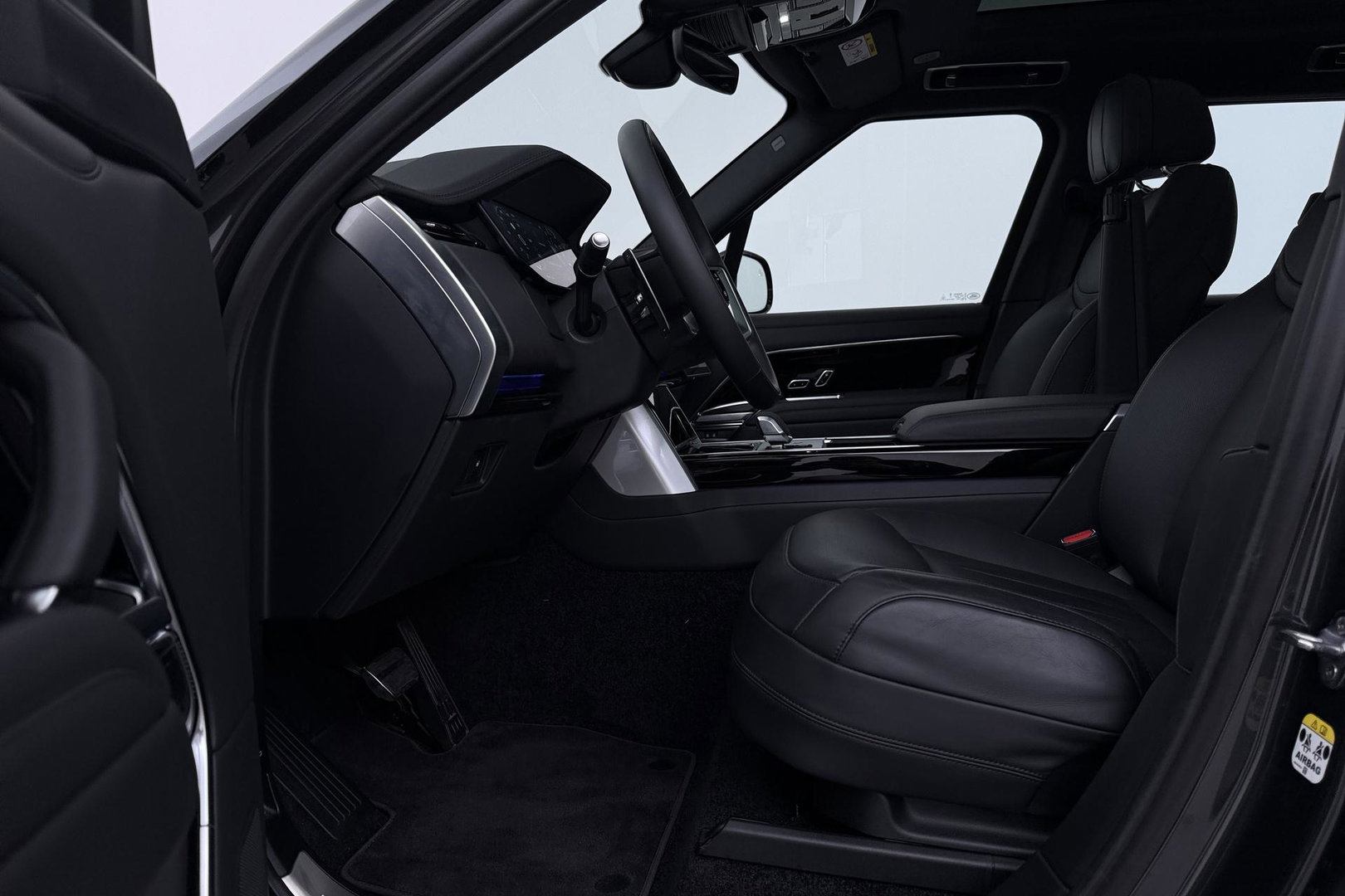 Land Rover Range Rover P550e HSE | Panoramadak | Meridian 3D | Shadow Exterior Pack | Massage | 360° Camera | 22 Inch