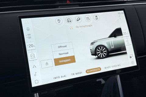 Land Rover Range Rover P550e HSE | Panoramadak | Meridian 3D | Shadow Exterior Pack | Massage | 360° Camera | 22 Inch