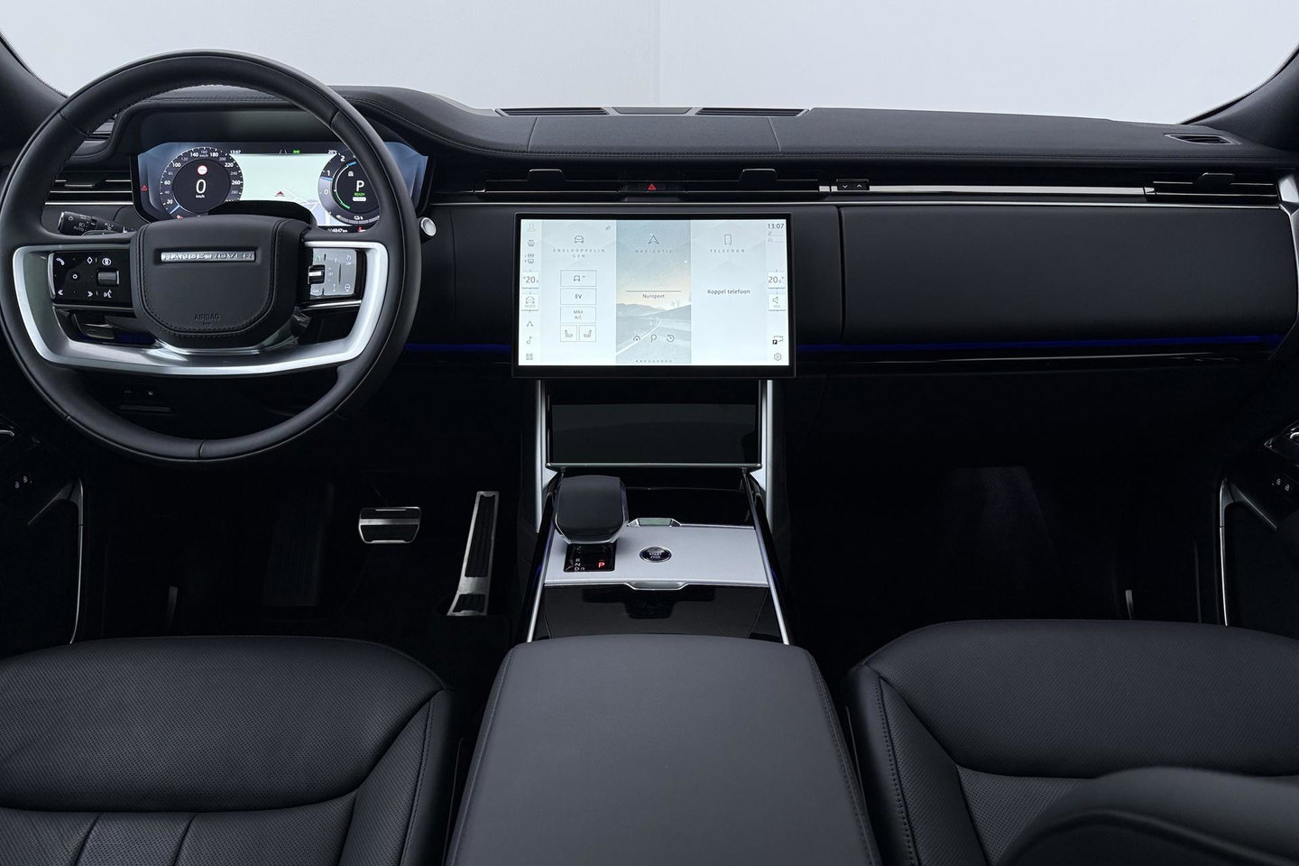 Land Rover Range Rover P550e HSE | Panoramadak | Meridian 3D | Shadow Exterior Pack | Massage | 360° Camera | 22 Inch