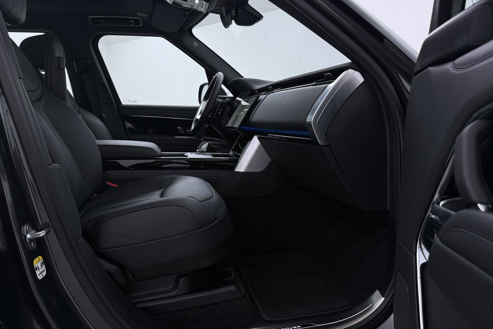Land Rover Range Rover P550e HSE | Panoramadak | Meridian 3D | Shadow Exterior Pack | Massage | 360° Camera | 22 Inch