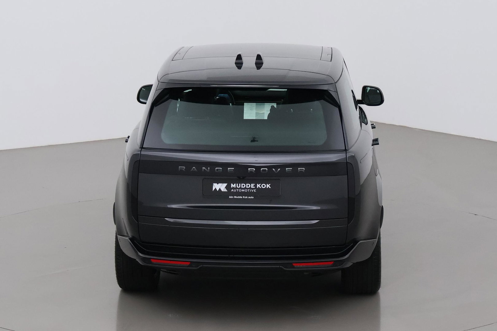 Land Rover Range Rover P550e HSE | Panoramadak | Meridian 3D | Shadow Exterior Pack | Massage | 360° Camera | 22 Inch