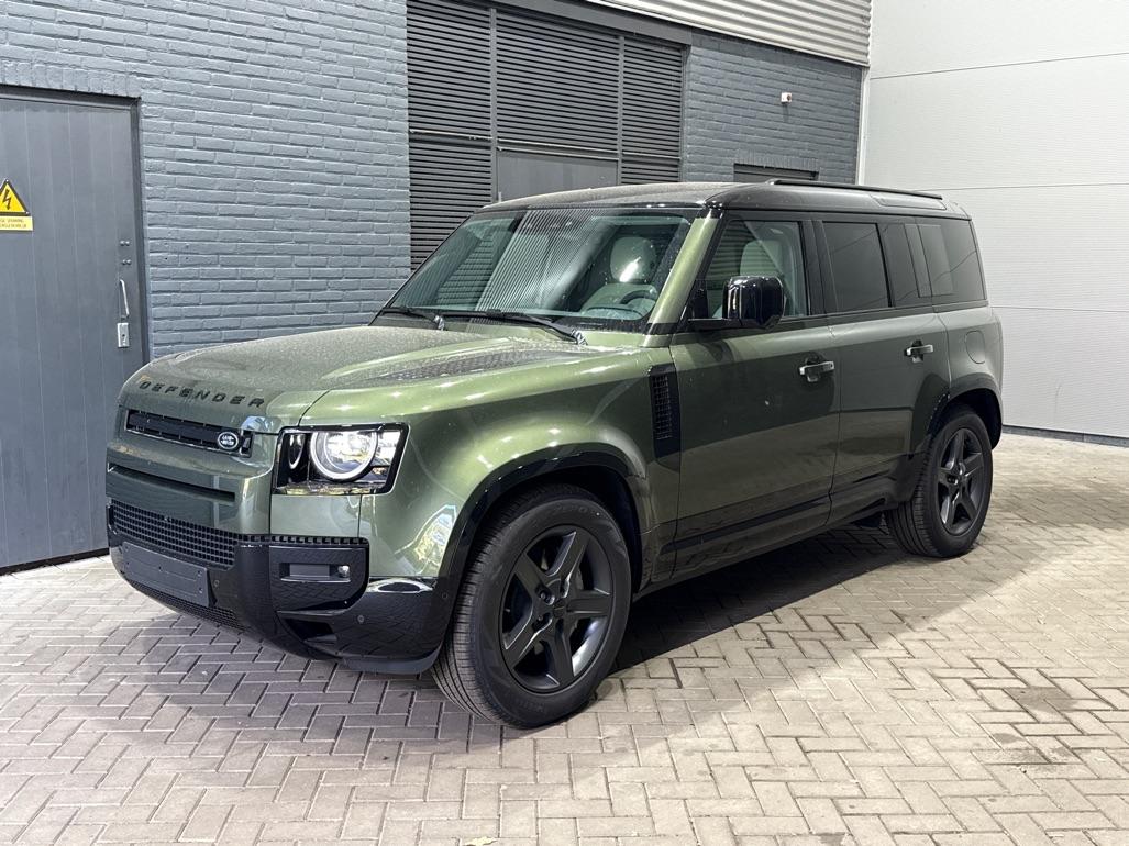 Land Rover Defender 2.0 P300e 110 X-Dynamic SE | Luchtvering | ClearSight | 360° Camera | Panoramadak | Trekhaak | Koelbox | Memory