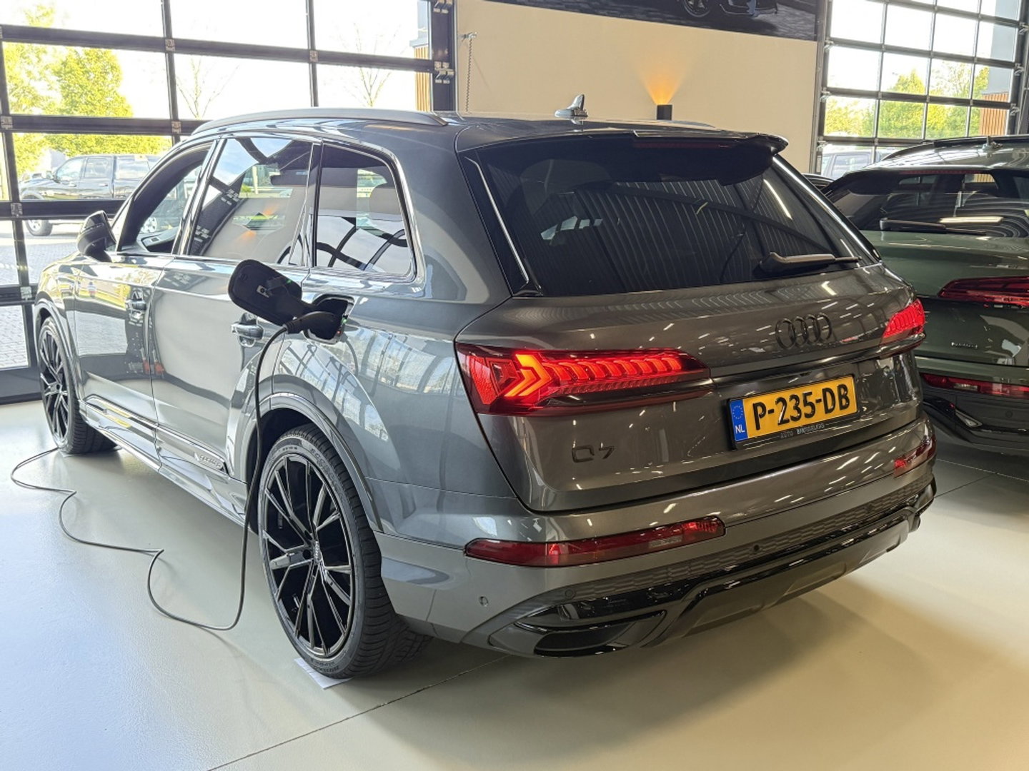 Audi Q7 60 TFSI e 456PK Competition / Bose / 22'' / LED / 360°