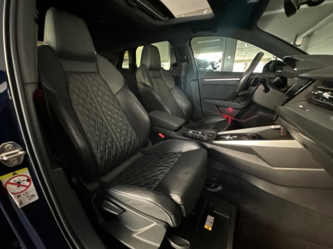 Audi A3 Sportback 35 TFSI S edition Pano|Sfeer|Camera|Keyless|ACC|Lane