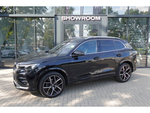 Volkswagen Tiguan 1.5 eTSI R-Line Business PANO KEYLESS H&K