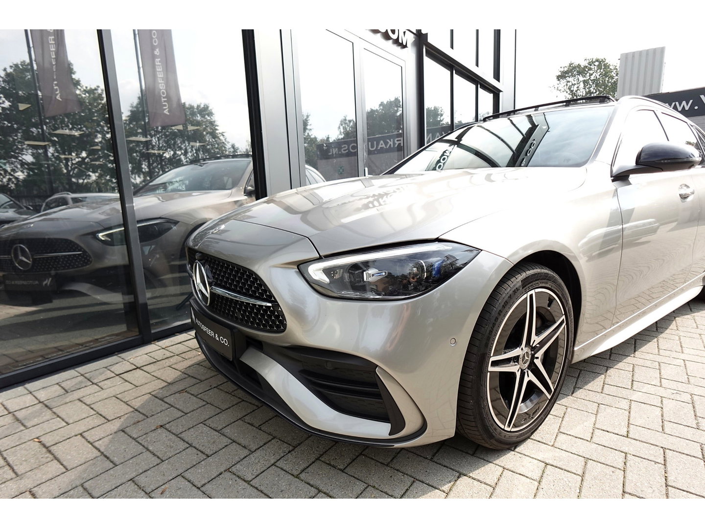 Mercedes-Benz C-Klasse Estate 300 e AMG Line PANO KEYLESS 360