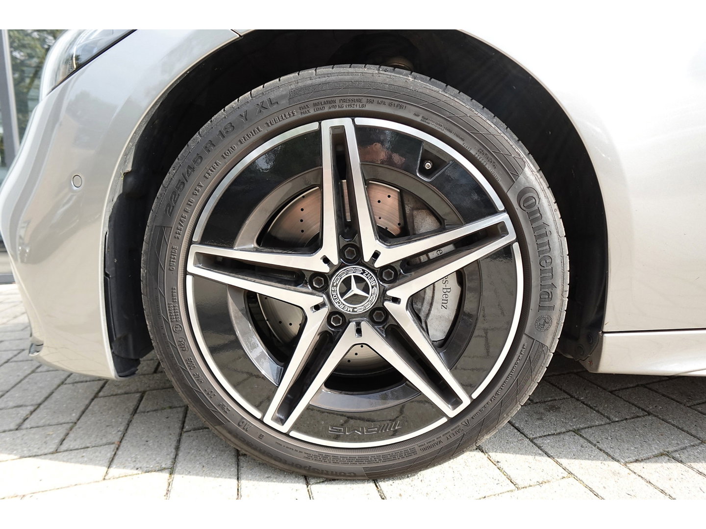 Mercedes-Benz C-Klasse Estate 300 e AMG Line PANO KEYLESS 360