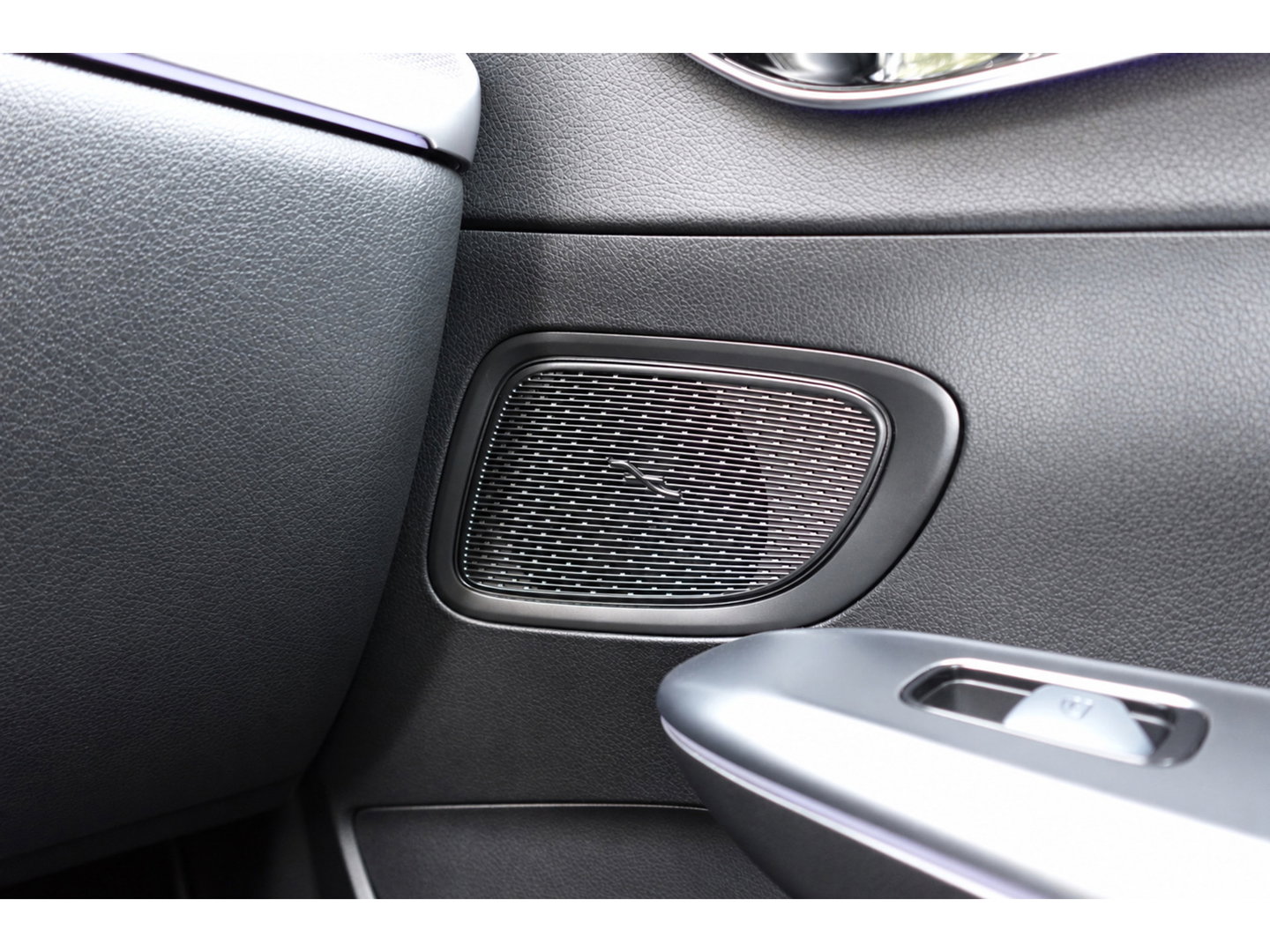 Mercedes-Benz C-Klasse Estate 300 e AMG Line PANO KEYLESS 360
