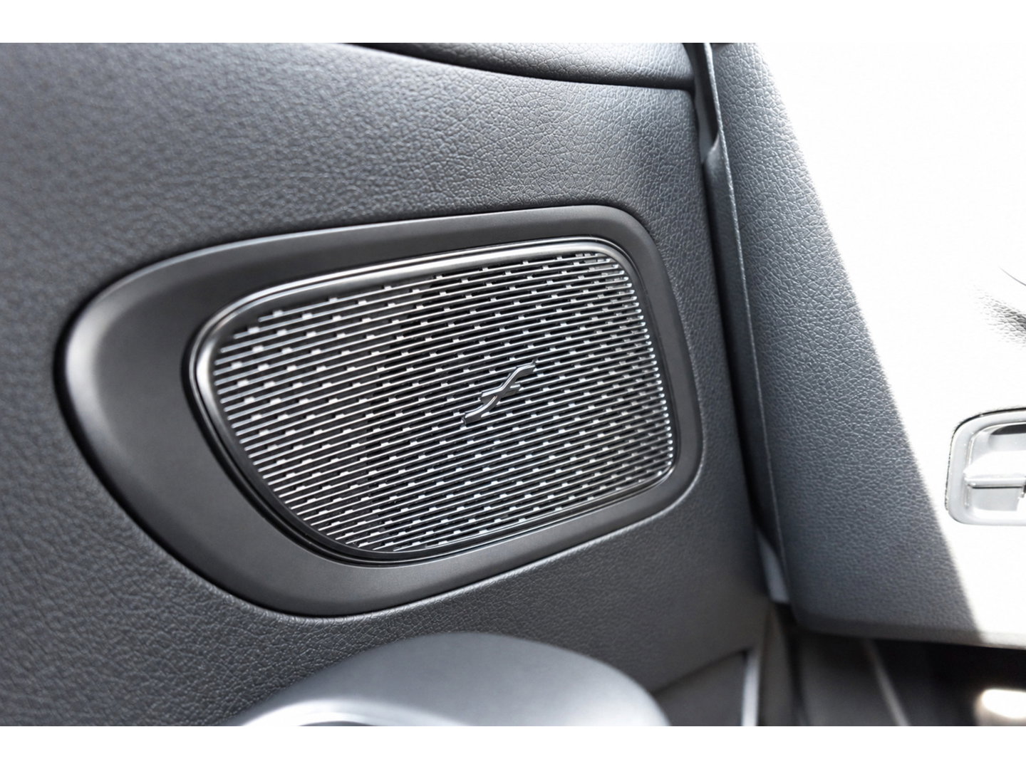 Mercedes-Benz C-Klasse Estate 300 e AMG Line PANO KEYLESS 360