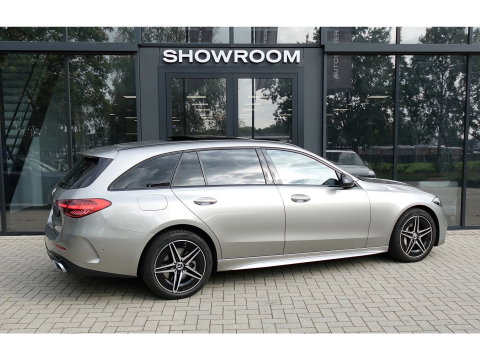 Mercedes-Benz C-Klasse Estate 300 e AMG Line PANO KEYLESS 360