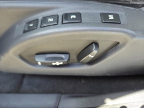 Volvo XC60 2.4 D5 AWD Summum Pano Leer Grijs kenteken