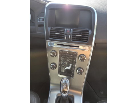 Volvo XC60 2.4 D5 AWD Summum Pano Leer Grijs kenteken