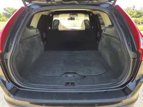 Volvo XC60 2.4 D5 AWD Summum Pano Leer Grijs kenteken