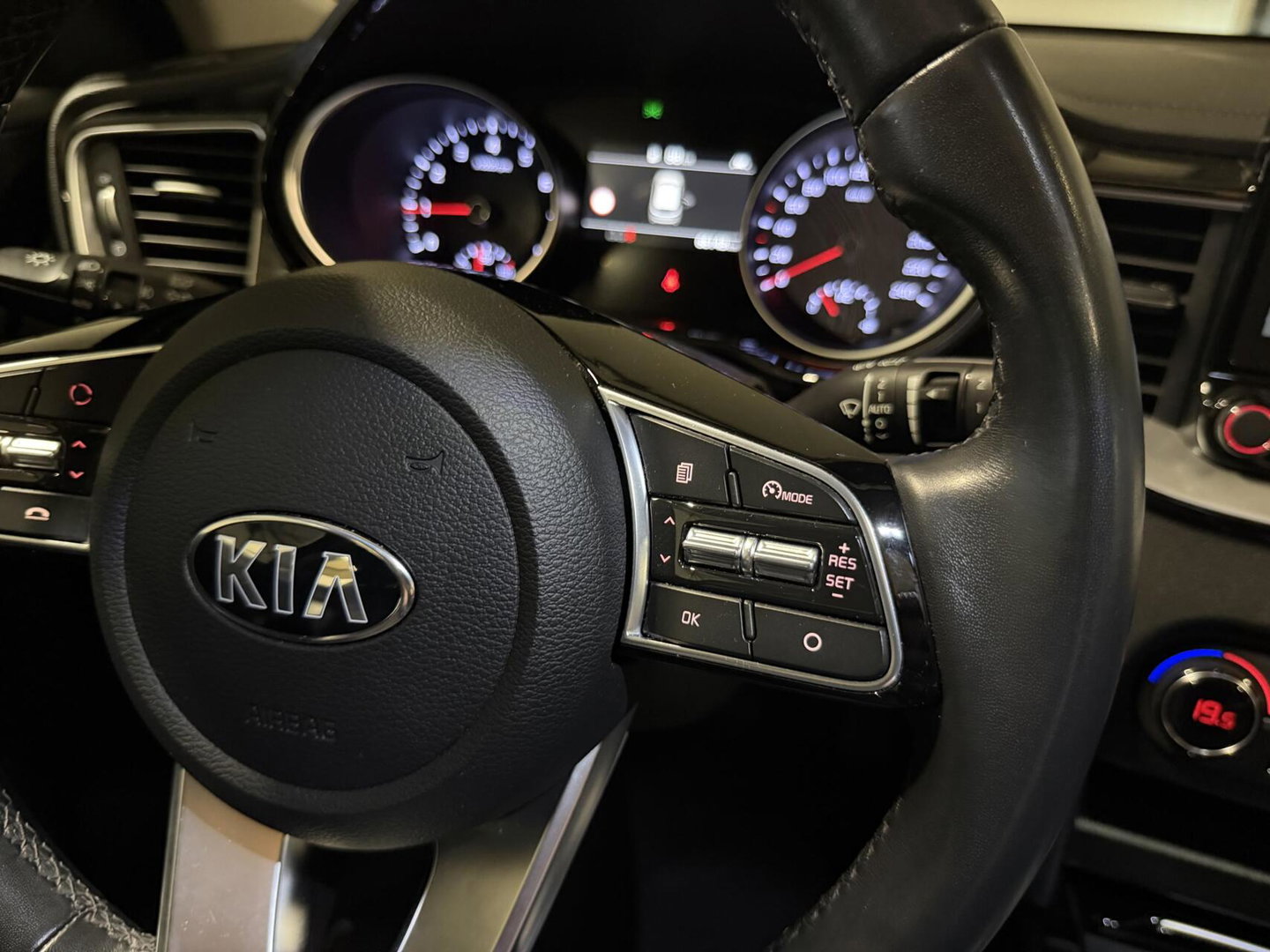 Kia XCeed 1.0 T-GDi DynamicLine Pano Virtual Camera JBL Led