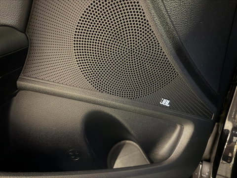 Kia XCeed 1.0 T-GDi DynamicLine Pano Virtual Camera JBL Led