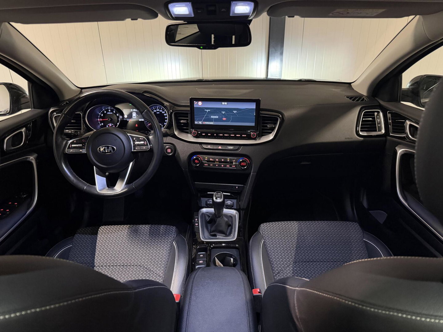 Kia XCeed 1.0 T-GDi DynamicLine Pano Virtual Camera JBL Led
