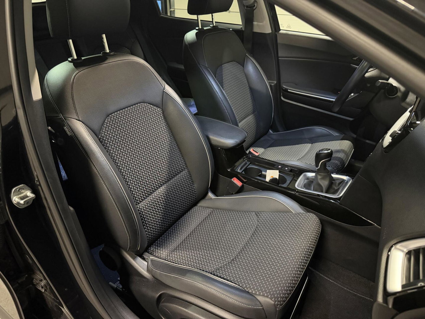 Kia XCeed 1.0 T-GDi DynamicLine Pano Virtual Camera JBL Led