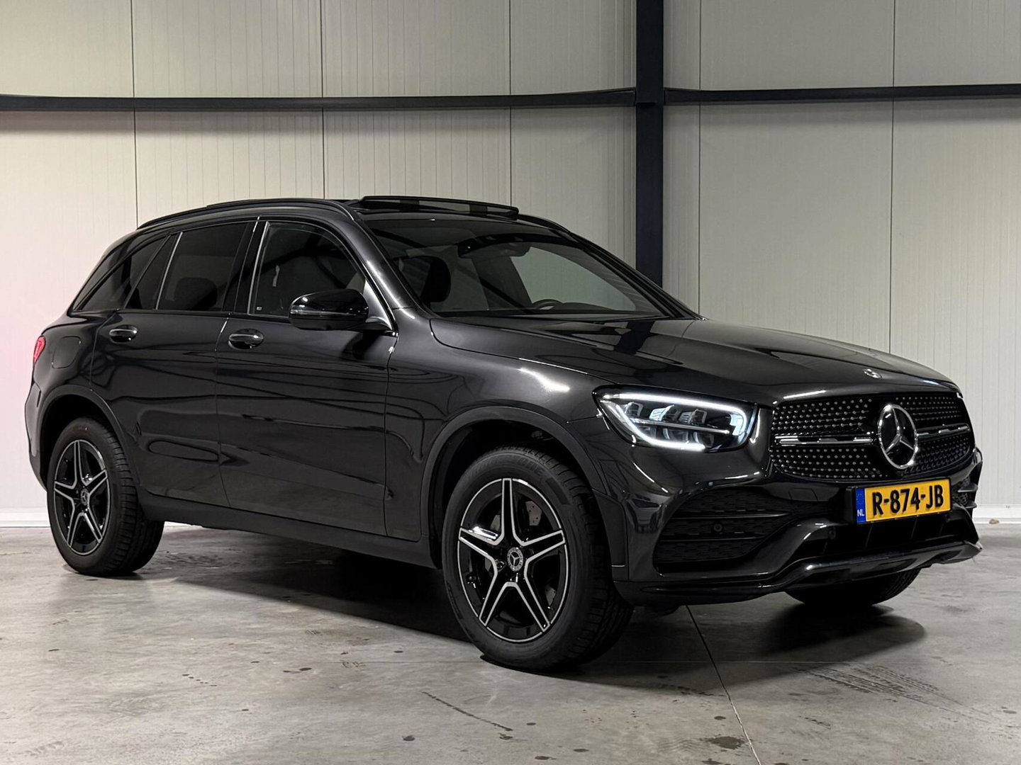 Mercedes-Benz GLC 300e 4MATIC AMG Pano Virtual Trekhaak