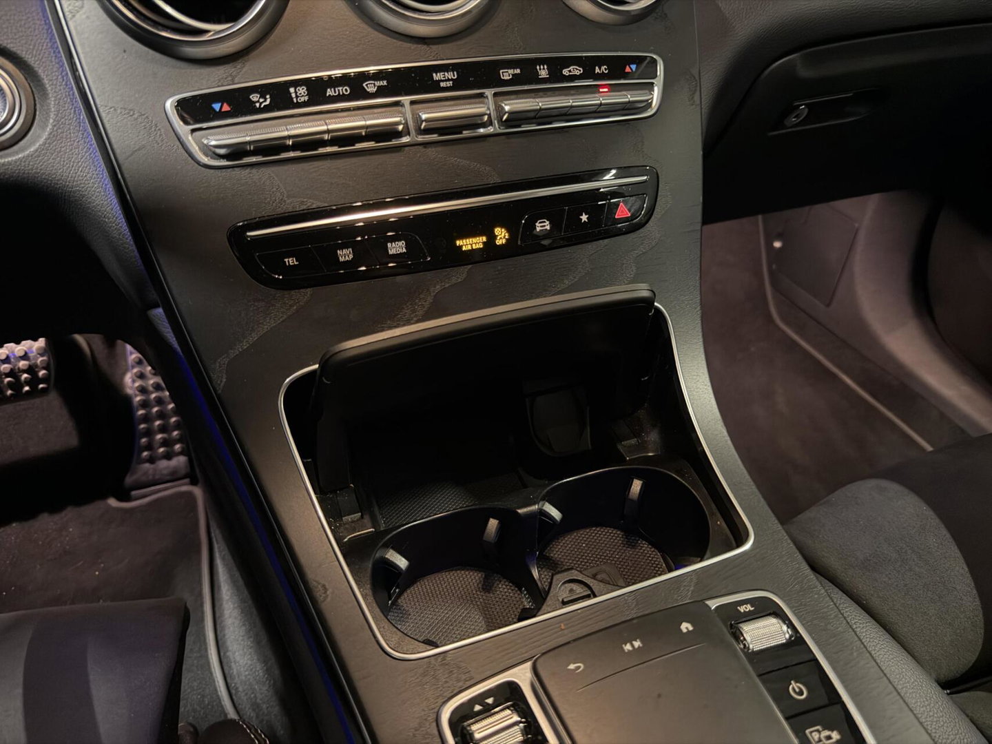 Mercedes-Benz GLC 300e 4MATIC AMG Pano Virtual Trekhaak
