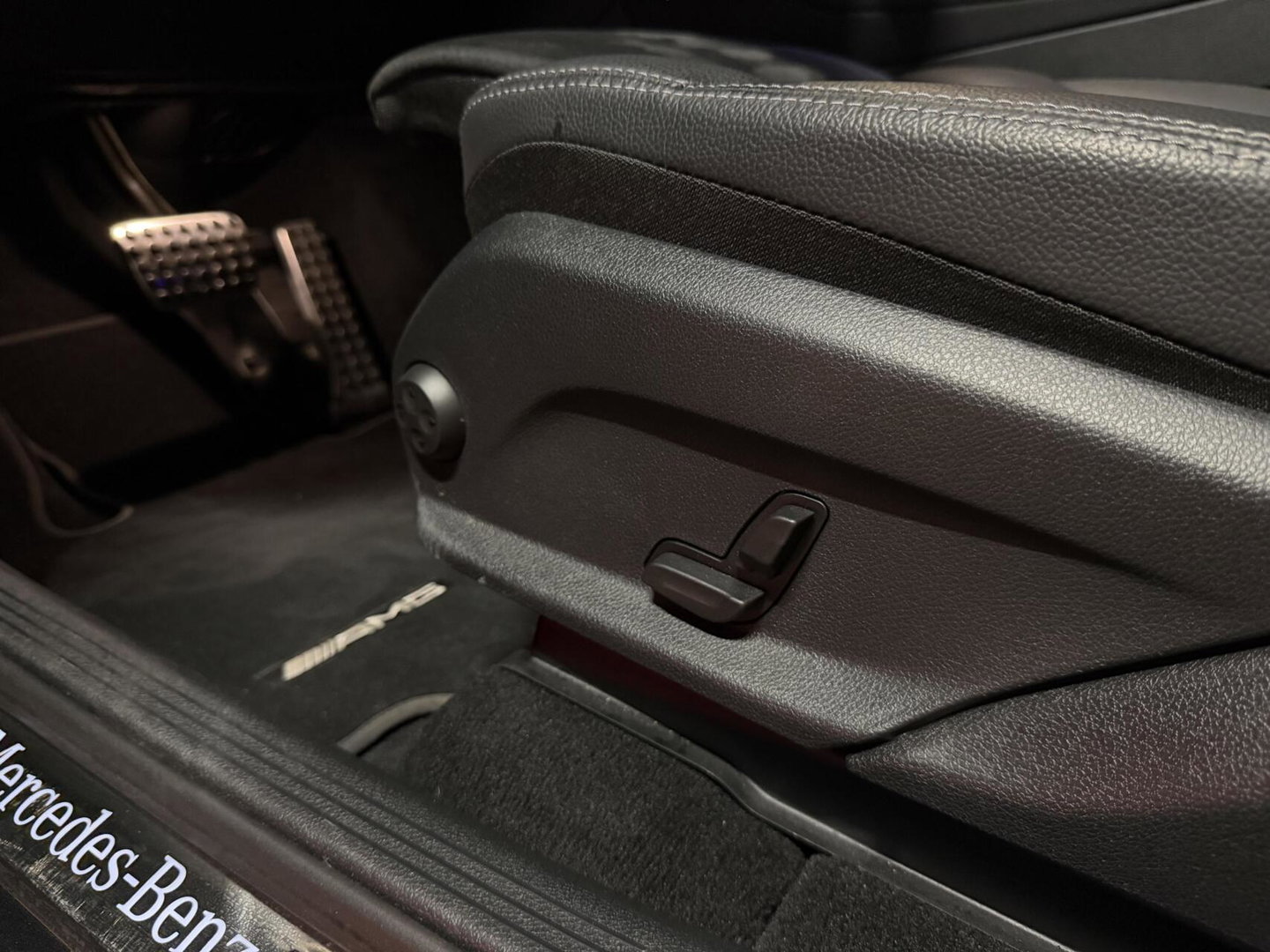 Mercedes-Benz GLC 300e 4MATIC AMG Pano Virtual Trekhaak