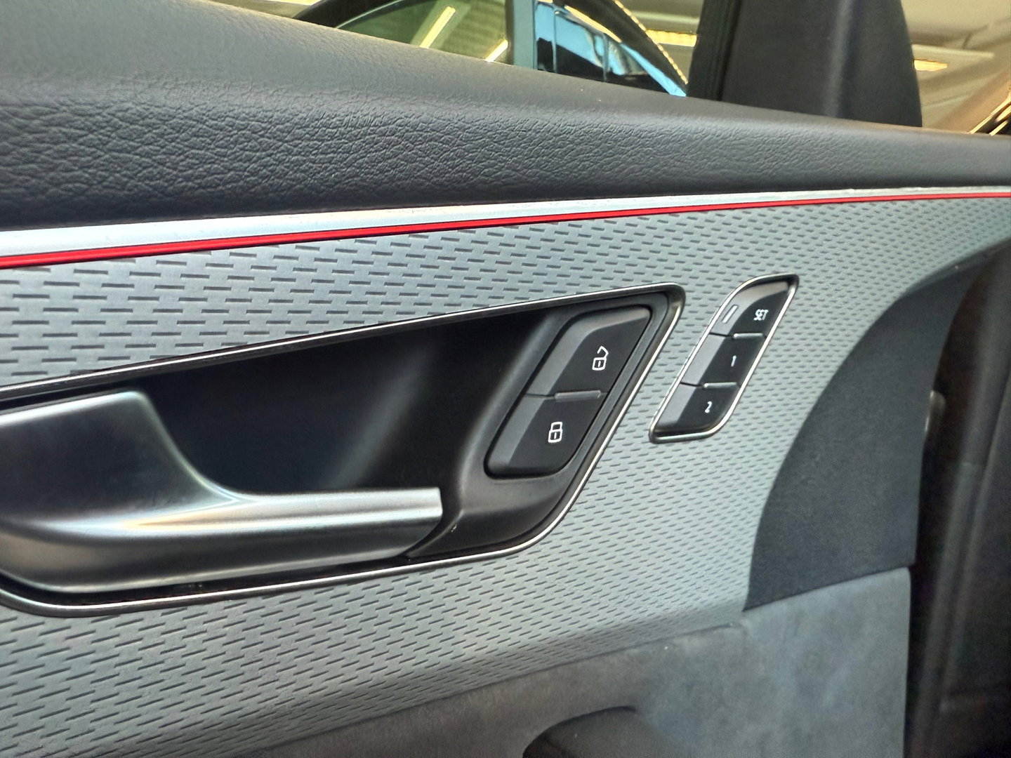 Audi Q8 60 TFSI e quattro S Line Pano|RS Seat|HuD|4-Wiel|B&O