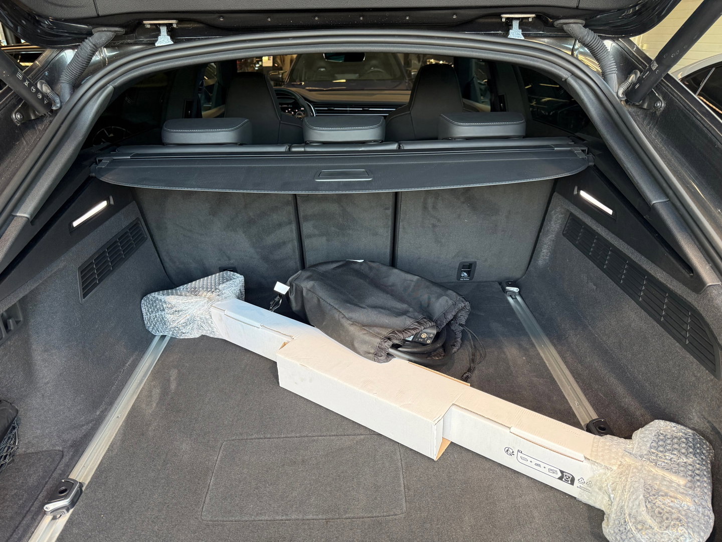 Audi Q8 60 TFSI e quattro S Line Pano|RS Seat|HuD|4-Wiel|B&O