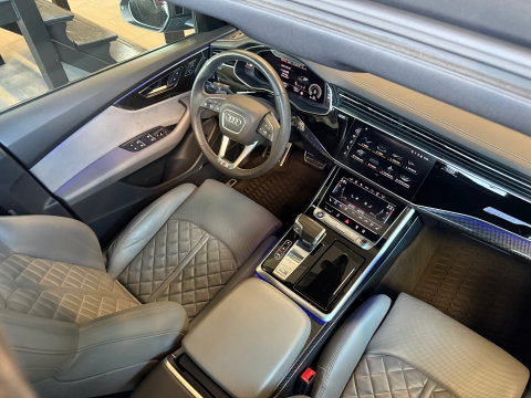 Audi Q8 60 TFSI e quattro S Line Pano|RS Seat|Carbon|HuD|B&O