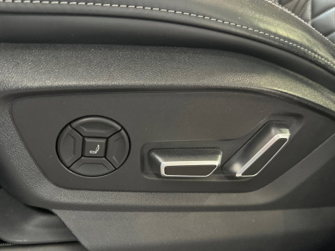 Audi Q8 60 TFSI e quattro S Line Pano|RS Seat|HuD|B&O|Trekhaak