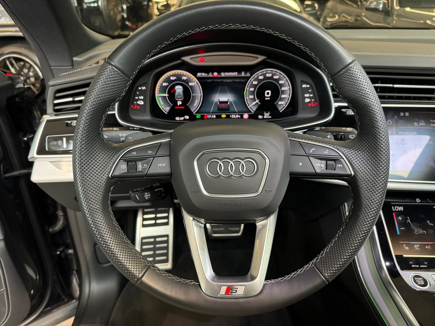 Audi Q8 60 TFSI e quattro S Line Pano|RS Seat|HuD|B&O|Trekhaak