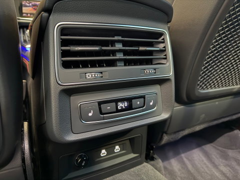 Audi Q8 60 TFSI e quattro S Line Compe Pano|RS Seats|BTW|HuD