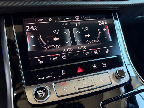 Audi Q8 60 TFSI e quattro S Line Compe Pano|RS Seats|BTW|HuD