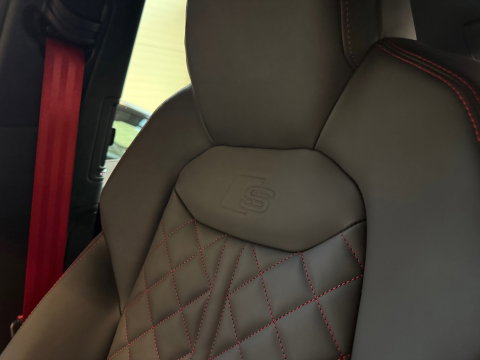 Audi Q8 60 TFSI e quattro S Line Compe Pano|RS Seats|BTW|HuD